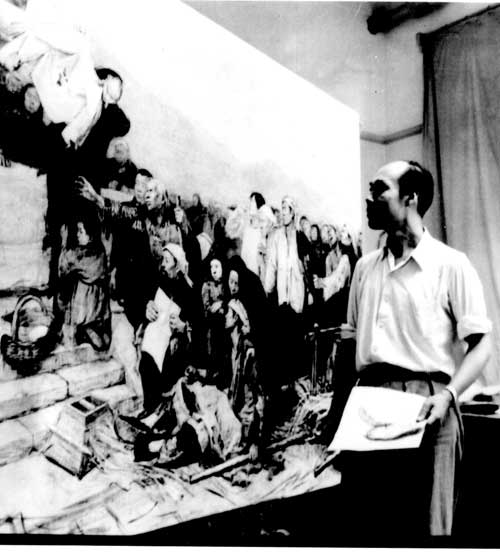 Wang Shikuo During His Creation of Bloody Clothes