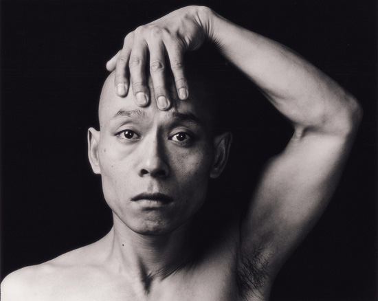 Skin 1997, Performance; Zhang Huan