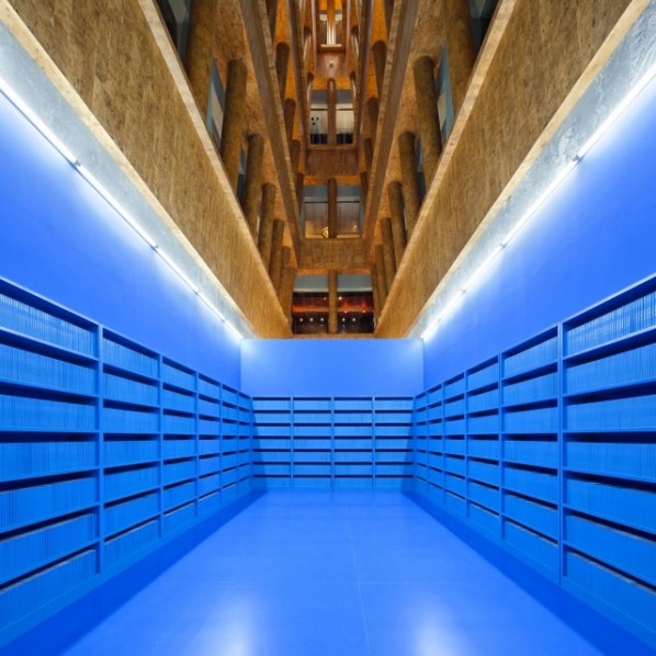 Library by Polit-Sheer-Form Office, 2008; Installation, 95X220X25cm