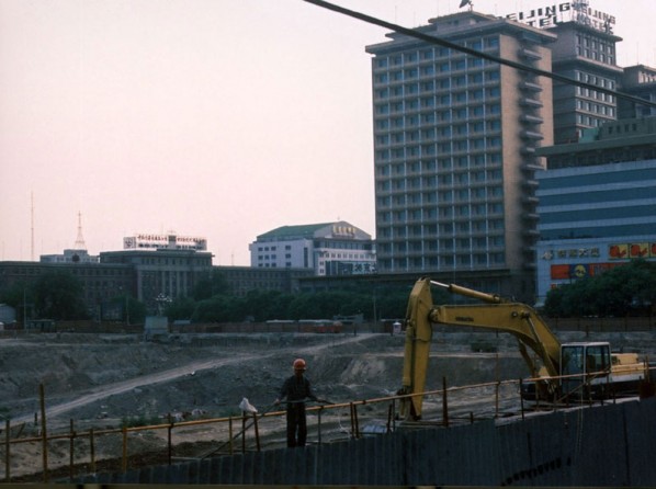 07 Clean Ruins, 1994; photography, 60x80