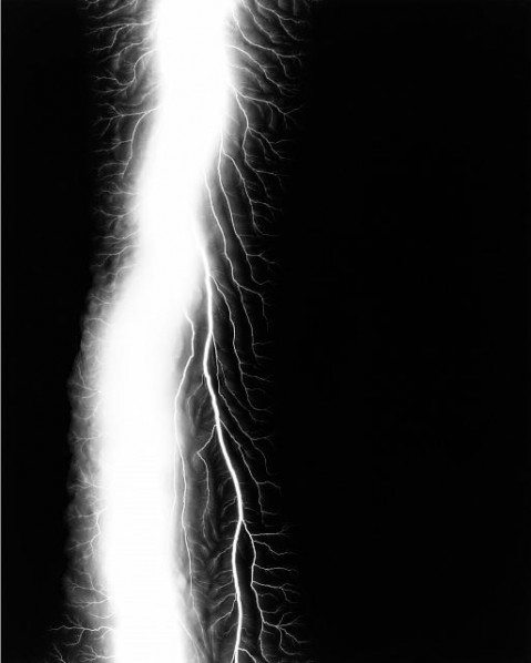 Hiroshi Sugimoto – Lightning Fields 163, 2009 – © Hiroshi Sugimoto, Courtesy The Pace Gallery