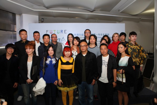 12 Group Photo of Honored Guests at the opening ceremony