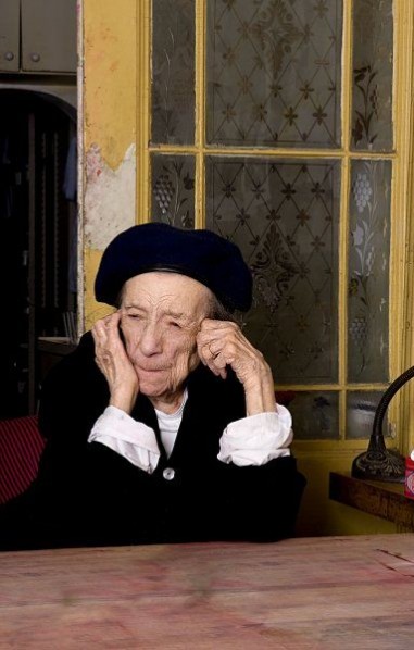 Louise Bourgeois, 2008. Photo Dimitris Yeros © Louise Bourgeois Trust  Adagp, Paris 2010.