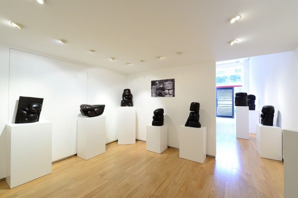 Installation View 01 of Wang Keping: Wood Flesh Form Nothingness