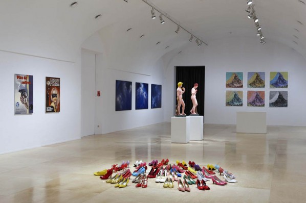 Installation View of Hans-Peter Feldmann's Exhibition 02