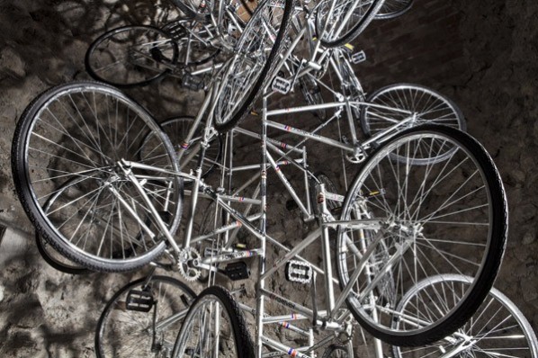 Ai Weiwei, "Very Yao", 2008; bicycle, dimensions variable©Ai Weiwei Courtesy Galleria Continua Ai Weiwei, "Very Yao", 2008; bicycle, dimensions variable©Ai Weiwei Courtesy Galleria Continua