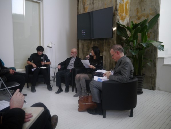 01“Hans Ulrich and Me” - Hans Ulrich Obrist  in Conversation with Five Chinese Curators at CCAA Cube in Beijing