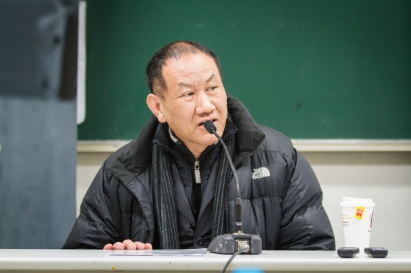 View of “Ideal and Reality” a lecture given by Xie Dongming 02