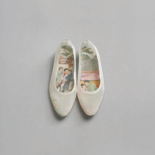 “Goddess Biographies”Peng Wei, Good things should be in pairs, 2011-2013; silk shoes installation,  24x15x5cm