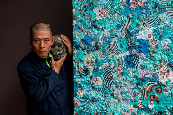 Zhang Huan in his studio. © Zhang Huan studio