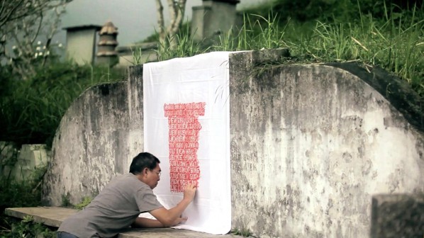 FX Harsono, Pilgrimage to History (still), 2013, single-channel video, 13.40mins. Courtesy the artist.