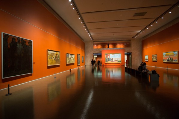 20 Installation view of “The Temperature of History - CAFA and Chinese Representational Oil Paintings”