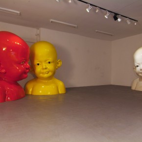 47 Jiang Jie, Zai, resin, paint, glass, 200 x 160 x 140 cm, 2001