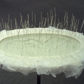 52 Jiang Jie, Magic Needles Magic Flowers, acupuncture needles, gauzes, wax, ready-made article, irregular size, 1996