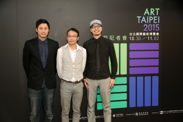 Right From left to right - Bruce Wang, WOOYO; Emerson Wang, Executive Director of ART TAIPEI 2015; Hom Liou, WOOYO Image courtesy of ART TAIPEI.