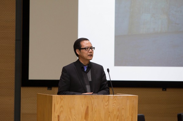 01 Head of the Department of Curatorial Research of CAFA Art Museum at CAFA Wang Chunchen