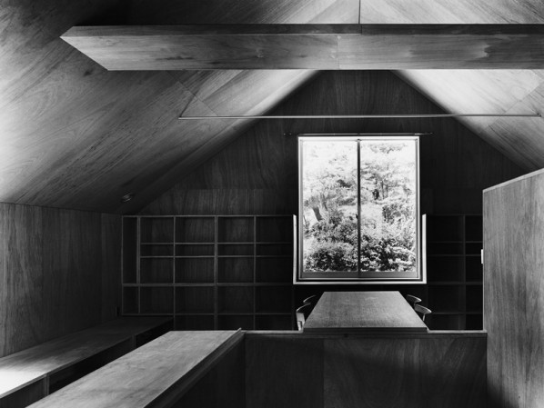 Kazunari Sakamoto, Lake house, Nago 1978. Via.