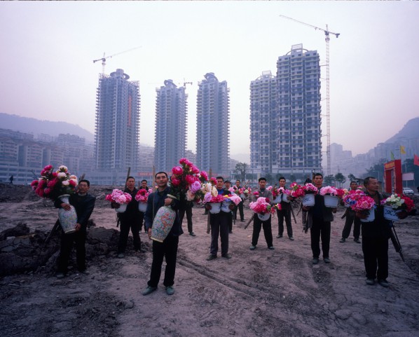 Chen Qiulin, The Garden No. 3 (2007), c-type print. 100 x 82cm. Courtesy the artist and A Thousand Plateaus Art Space, Chengdu Chen Qiulin, The Garden No. 3 (2007), c-type print. 100 x 82cm. Courtesy the artist and A Thousand Plateaus Art Space, Chengdu
