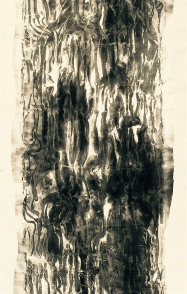 Yu Le'en, Mountains, Water, Clouds, Forest and Eearth Series–Coulds; ink on paper, 180x80cm