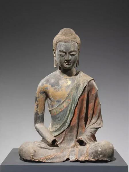 Tang dynasty (618–907, early 7th century) Hollowdry lacquer with traces of gilt and polychrome pigment and gilding Buddha Amitabha (Picture Source: the Metropolitan Museum of Art) Tang dynasty (618–907, early 7th century) Hollowdry lacquer with traces of gilt and polychrome pigment and gilding Buddha Amitabha (Picture Source: the Metropolitan Museum of Art)