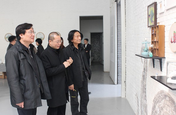 07 Honored guests visited the exhibition