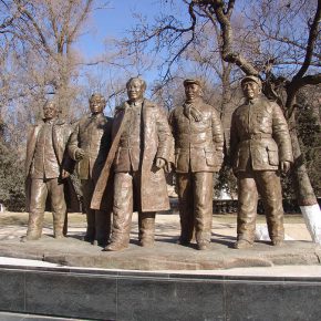 03 Lv Pinchang, Zaoyuan Memorial Hall in Yan’an - Portraits of Five Secretaries, 2005
