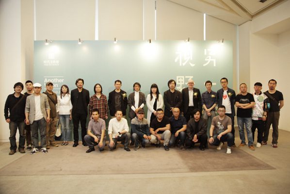 05 Group photo of the honored guests who were present at the opening ceremony