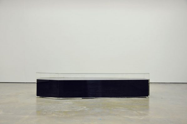 Chou Shih Hsiung, One Hundred Million Years, 2012; Crude Oil, 190x60x45cm