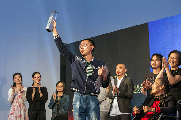 featured image of Tian Xiaolei won the prize