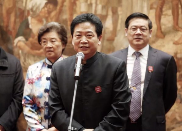 The Central Academy of Fine Arts kicked off its centennial celebrations on April 1 2018 Zhang Zikang chaired the opening ceremony of‘Xu Beihong Living Art Forever’ 598x429 - The Central Academy of Fine Arts kicked off its centennial celebrations on April 1 2018