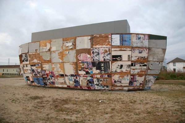 Long Museum presents "Mark Bradford: Los Angeles" in Shanghai Mark Bradford Mithra Plywood shipping containers steel 2133.6x609.6x762cm Installation view Prospect. 1 New Orleans LA 2008 © Mark Bradford Courtesy of the artist and Hauser Wirth 598x399 - Long Museum presents "Mark Bradford: Los Angeles" in Shanghai